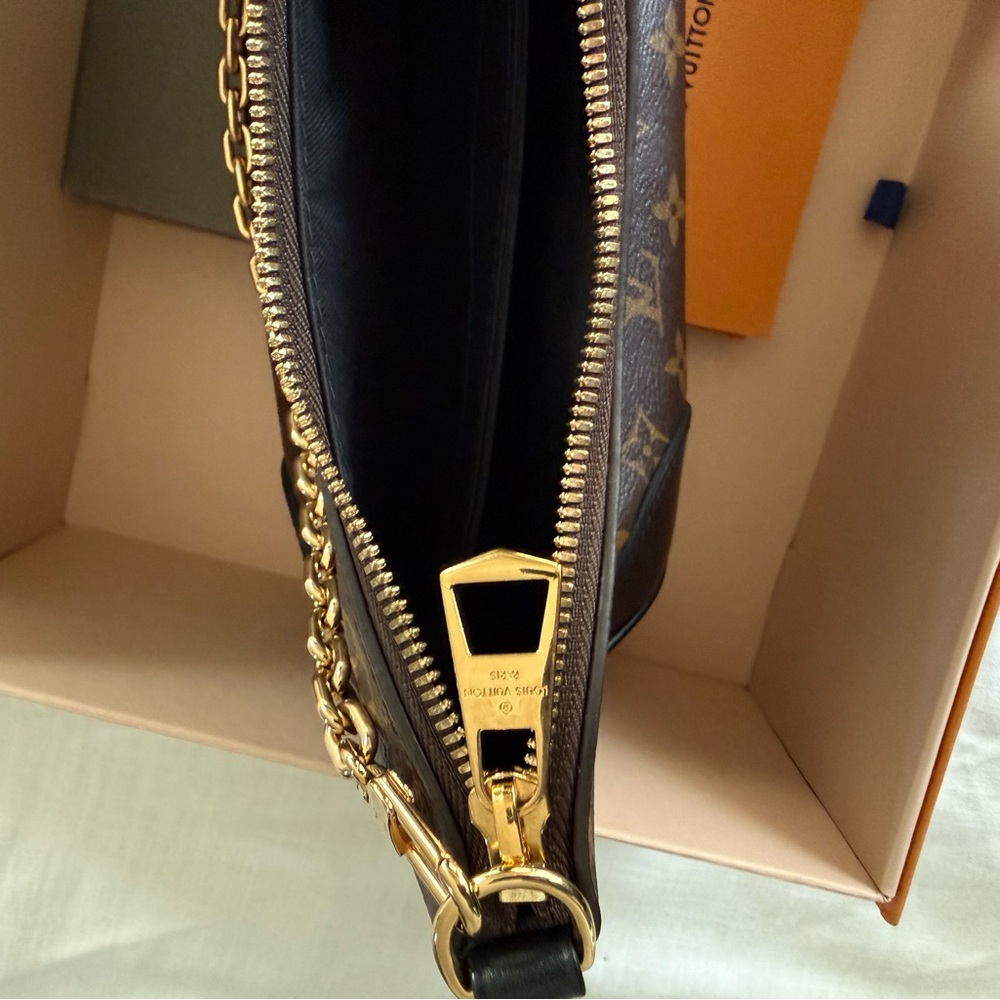 Louis Vuitton Boulogne PM Monogram Brown and Black Women's Bag - Picture 4 of 9